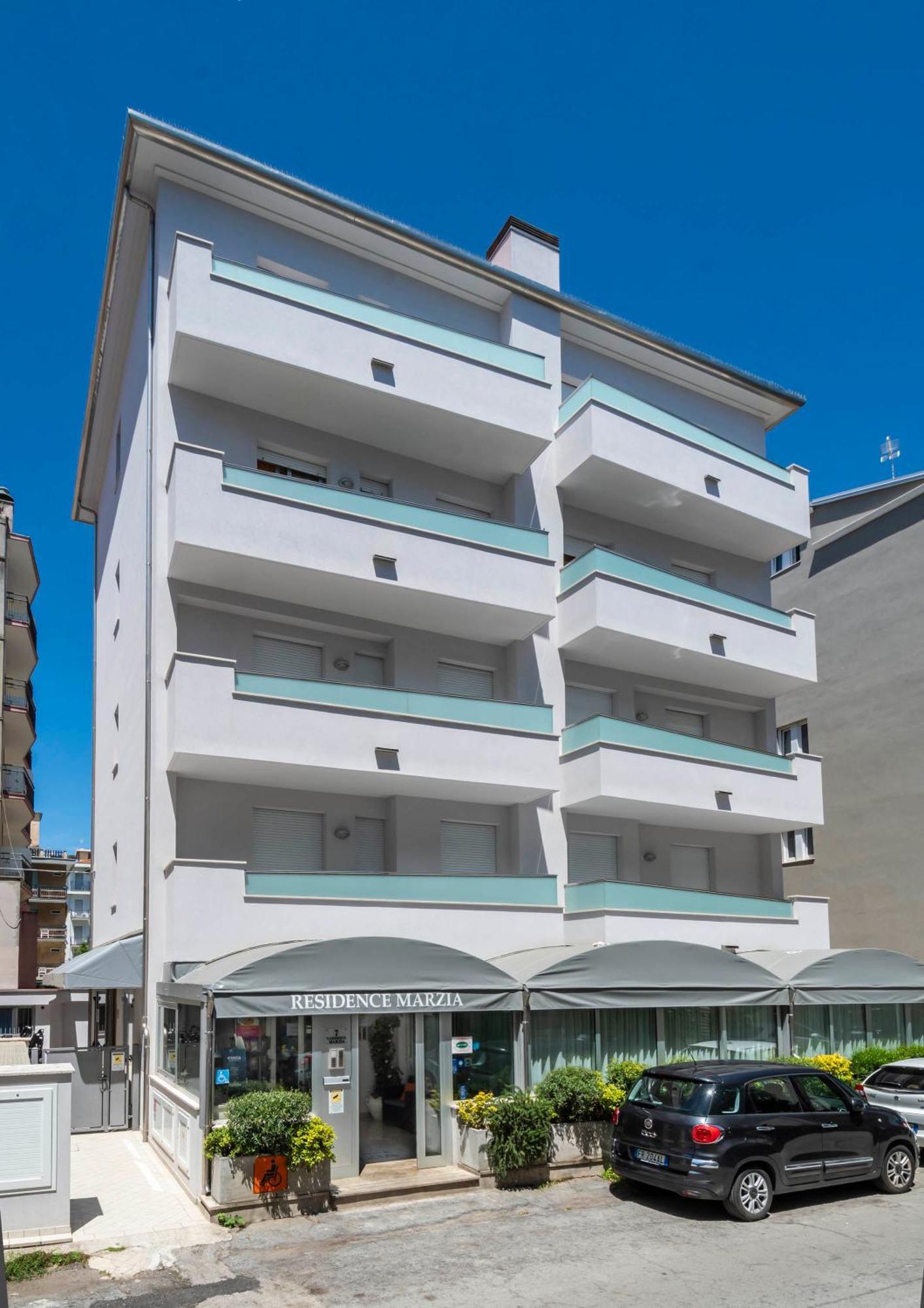 Hotel apartamentowy Marzia 3*